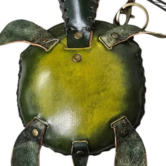 Handmade Leather Turtle Coin Purse Wristlet Keychain Zipper Pouch Animal Wallet - Picture 2 of 3